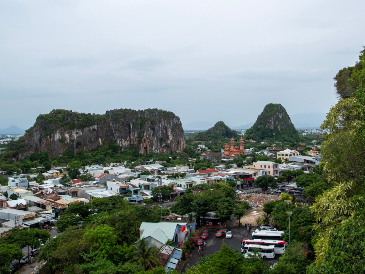 五行山︰以五行命名的石灰岩山